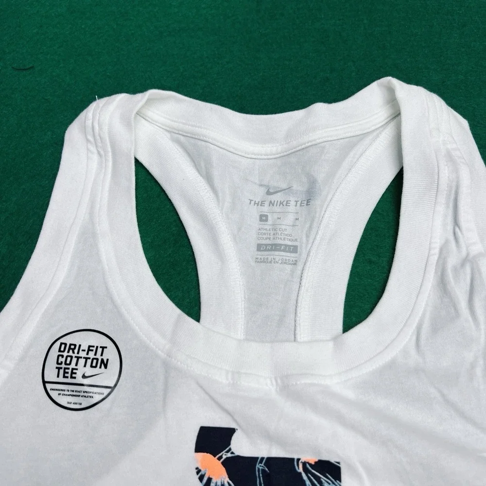 Nike DRI-FIT Women's Size Medium Just Do It Training Tank Top CT7346-569 White
